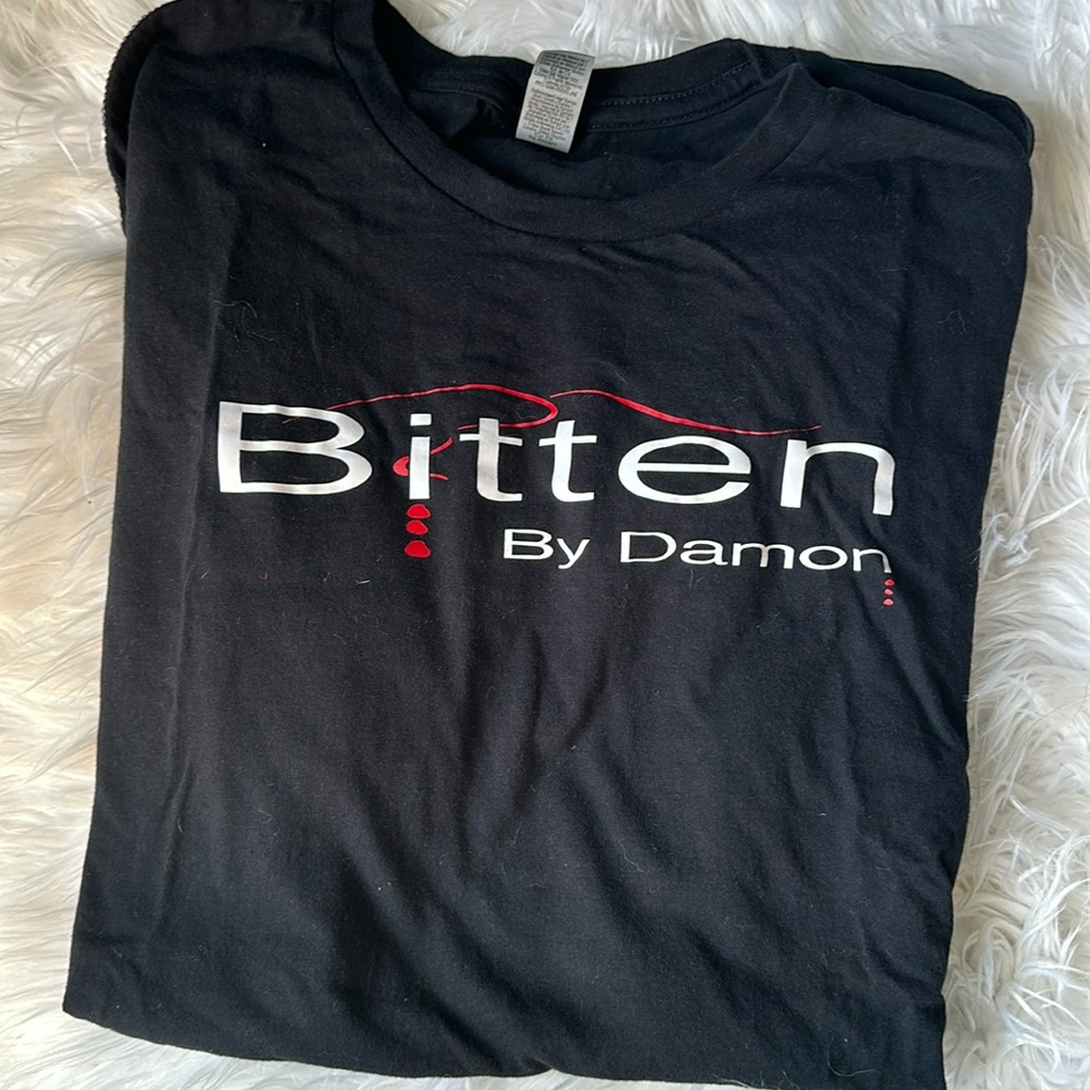 Women's Black Short Sleeve Tee